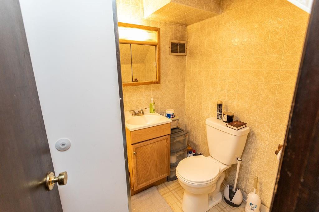 569 Upper Middletown Road Smock, PA 15480 - Photo 20 of 23