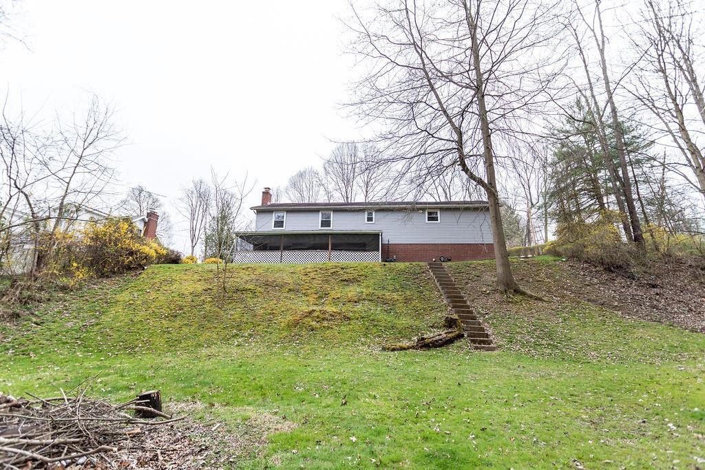 569 Upper Middletown Road Smock, PA 15480 - Photo 2 of 23