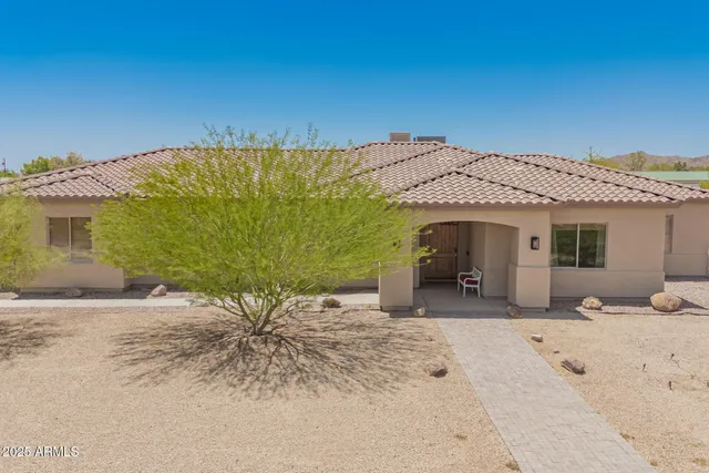 $600,000 | 9858 North Faldale Road, Casa Grande, AZ 85122