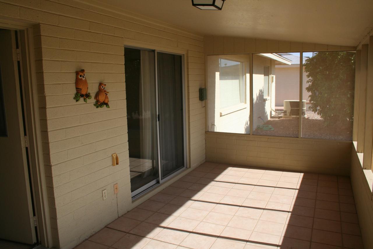 505 South Rochester Mesa, AZ 85206 - Photo 11 of 12 Screened porch