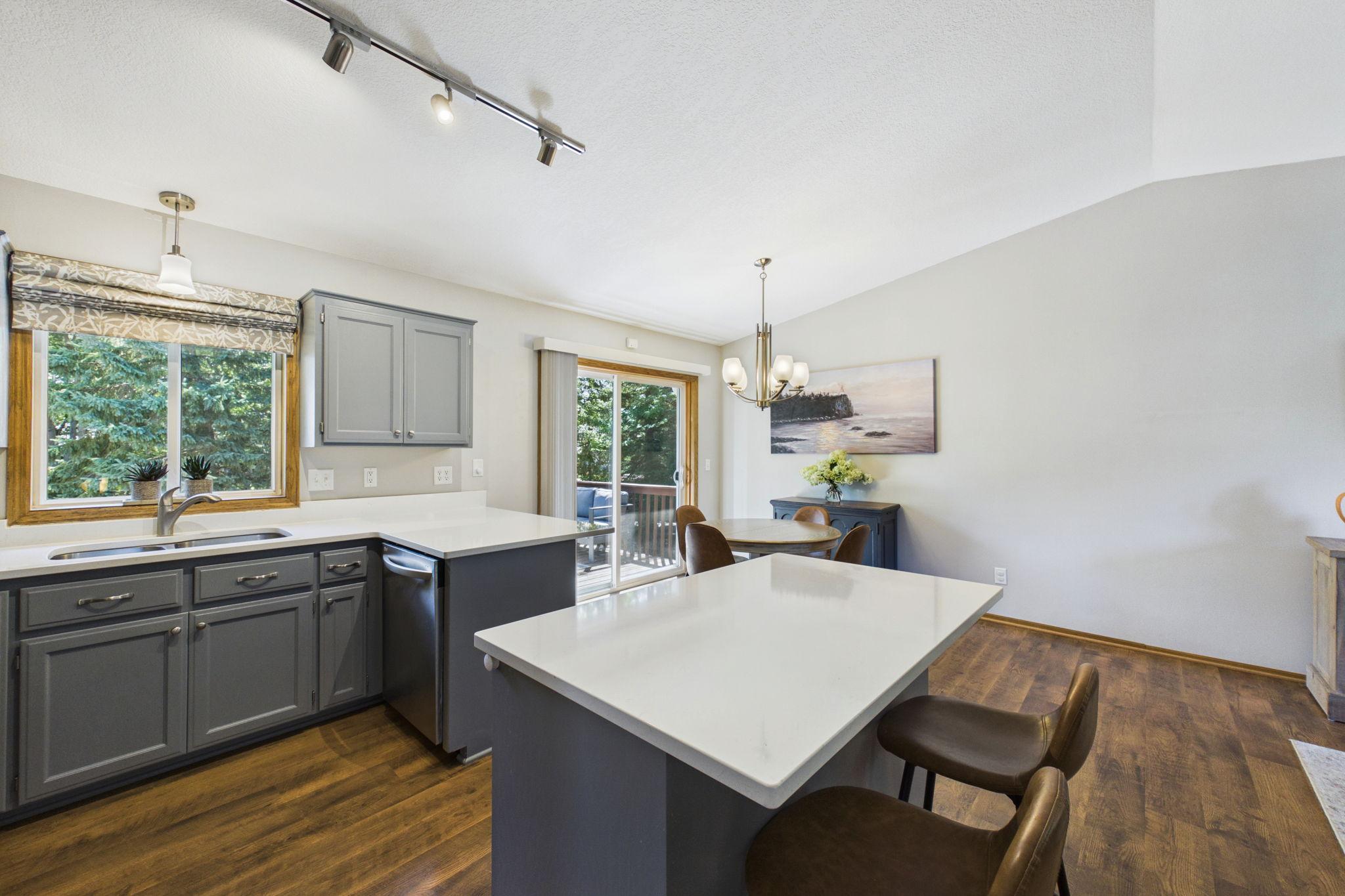 1401 Driving Park Road Stillwater, MN 55082 - Photo 4 of 28 Gallery Image 4