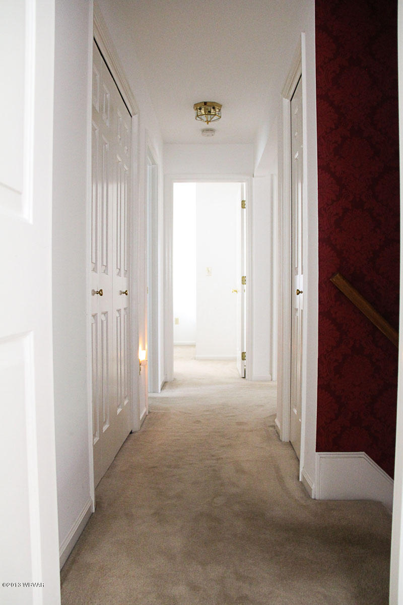 2018 Greenview Road Montoursville, PA 17754 - Photo 19 of 41 Upstairs Hallway