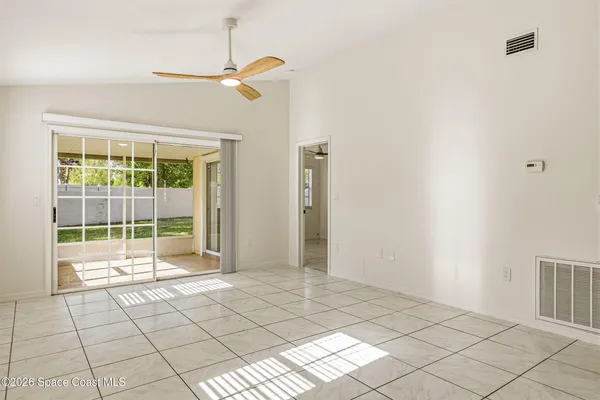 $1,950 | 972 South Fork Circle, Melbourne, FL 32901