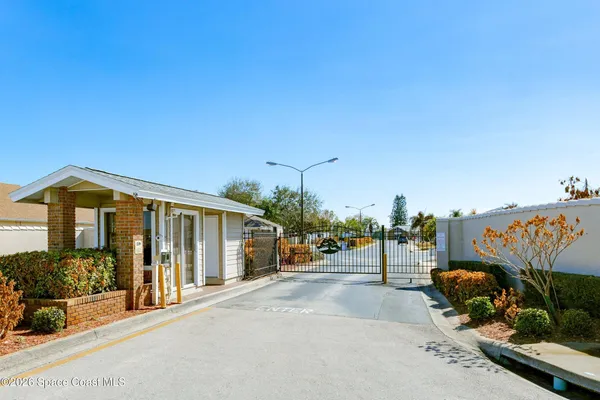 $1,950 | 972 South Fork Circle, Melbourne, FL 32901