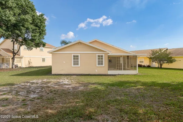 $1,950 | 972 South Fork Circle, Melbourne, FL 32901