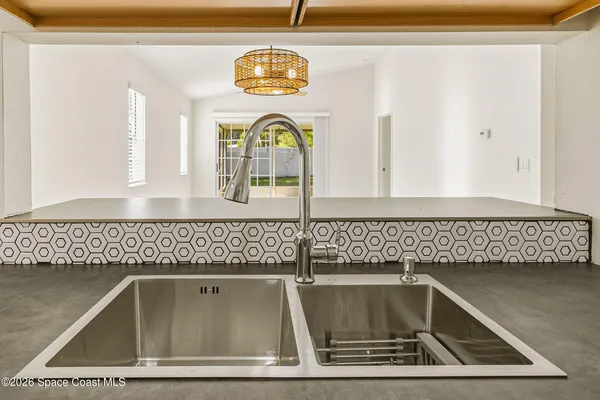 $1,950 | 972 South Fork Circle, Melbourne, FL 32901