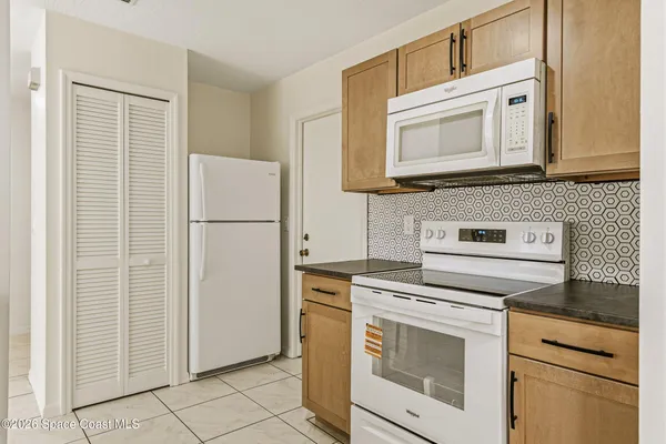 $1,950 | 972 South Fork Circle, Melbourne, FL 32901