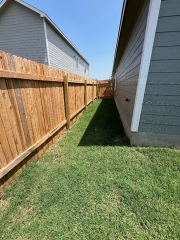 $1,699 | 169 Agate Clf Drive, Maxwell, TX 78656