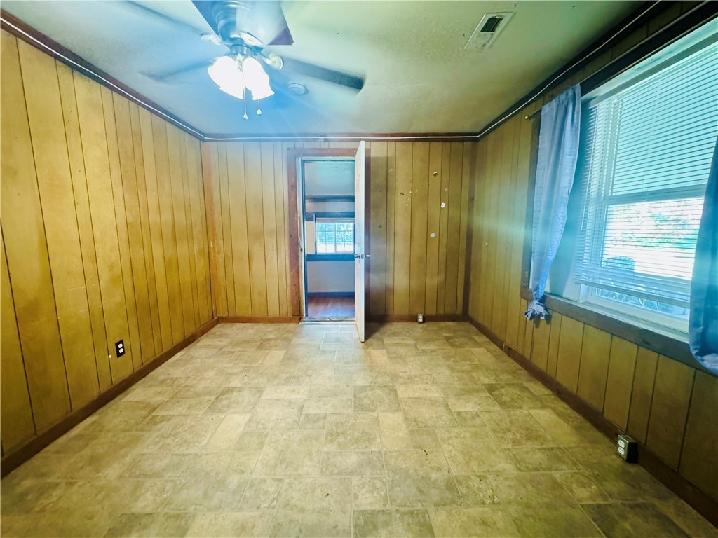 717 Rice Street Calhoun Falls, SC 29628 - Photo 17 of 29 BEDROOM 2