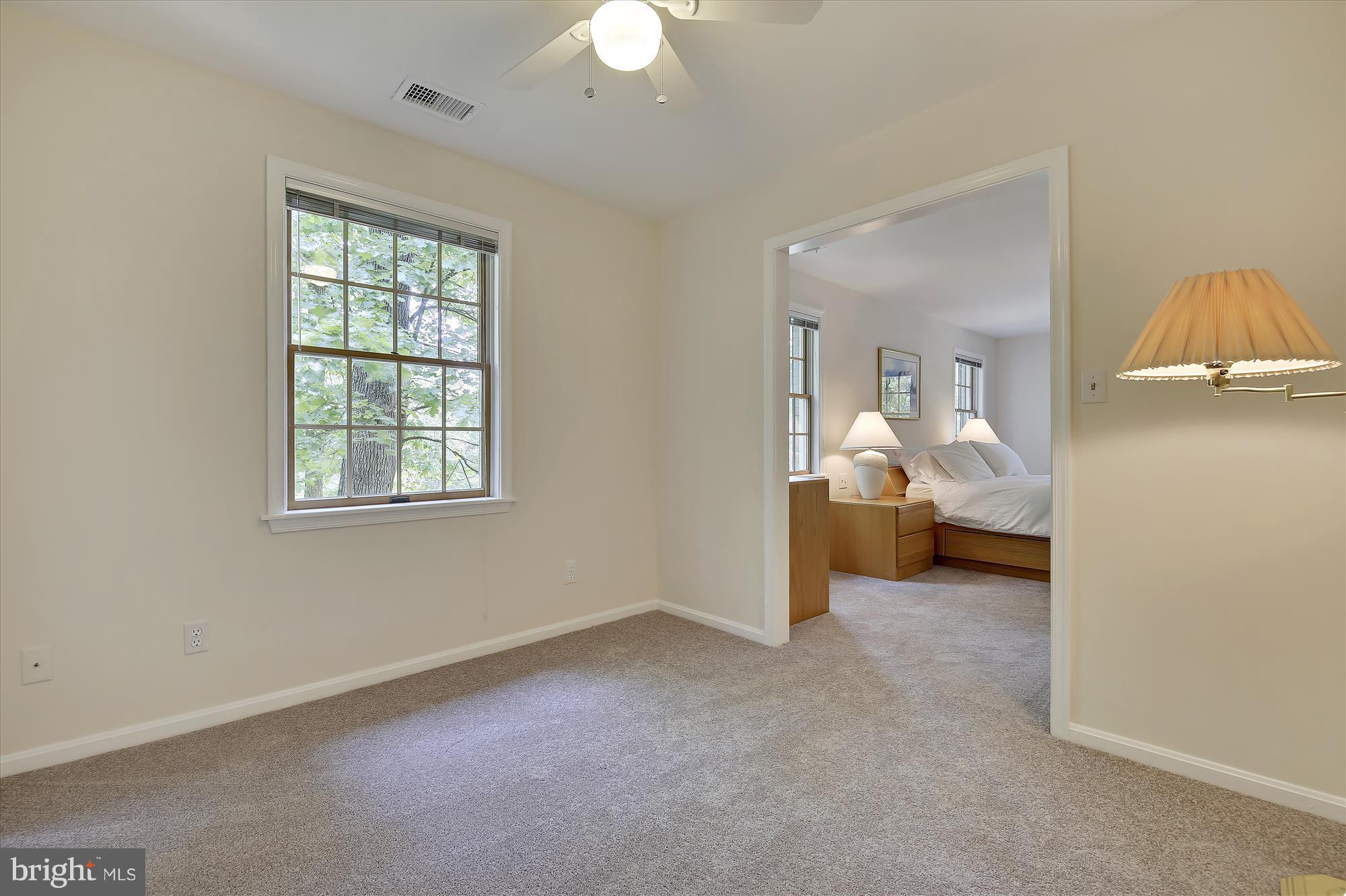 12913 Two Farm Drive Silver Spring, MD 20904 - Photo 13 of 28 Master Sitting room