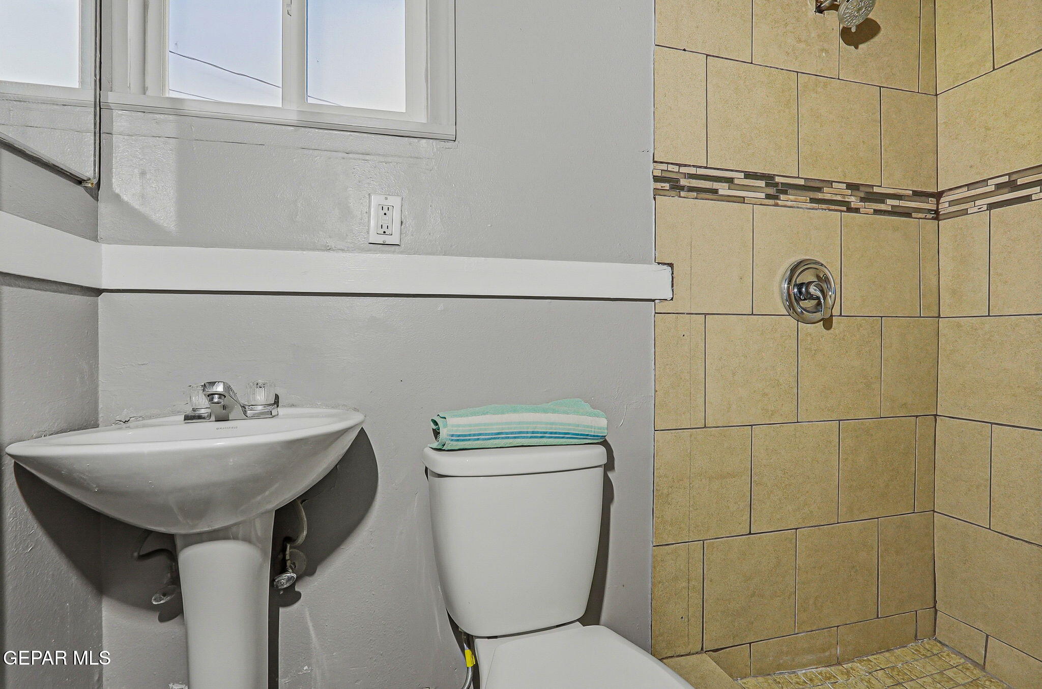 1955 Happer Street El Paso, TX 79903 - Photo 34 of 50 15-web-or-mls-IMG_1850_1