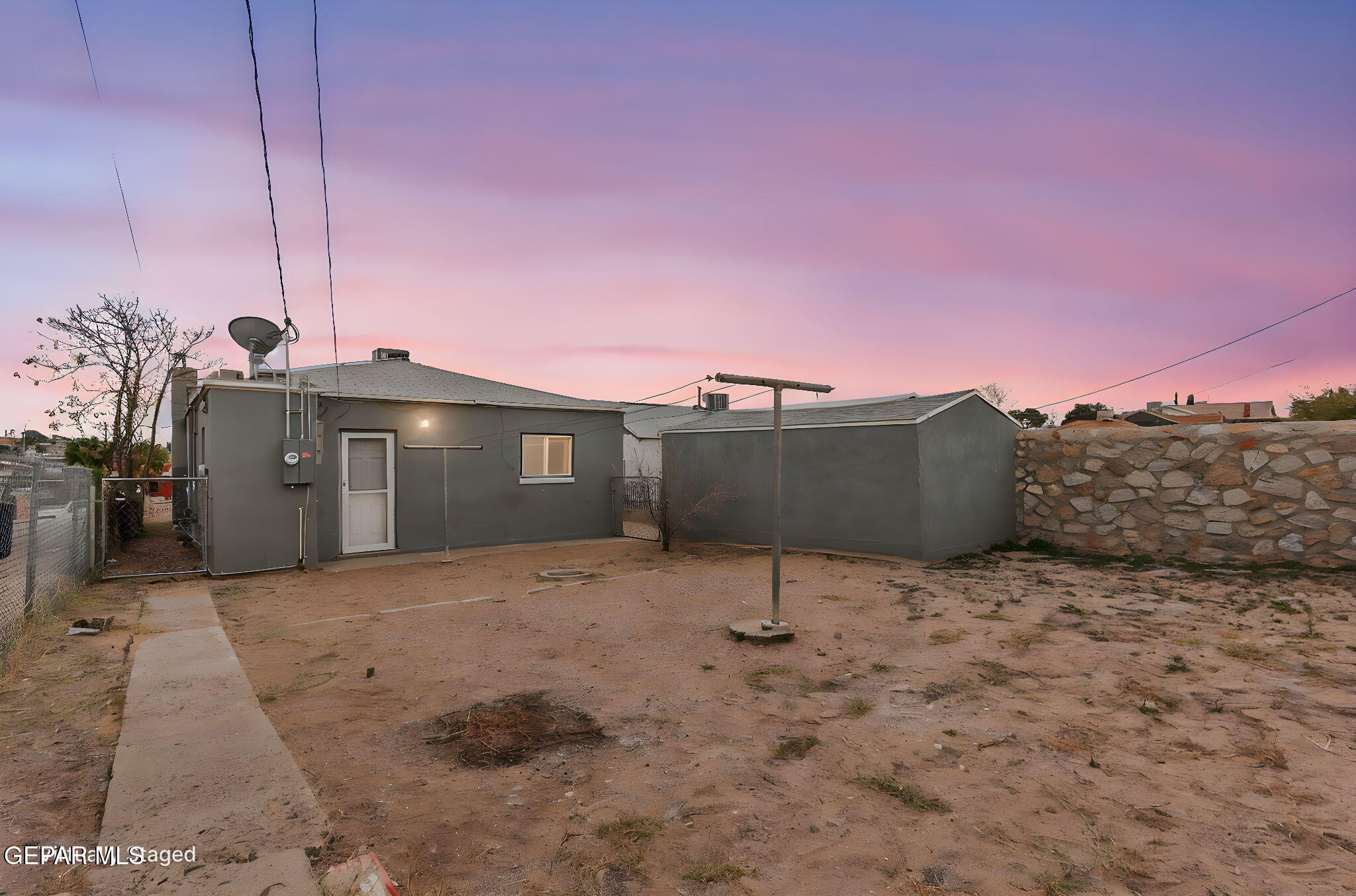 1955 Happer Street El Paso, TX 79903 - Photo 45 of 50 36-web-or-mls-IMG_1974 day to dusk