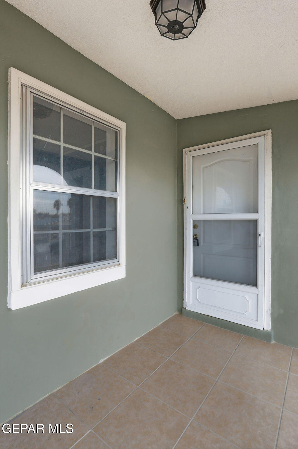 1955 Happer Street El Paso, TX 79903 - Photo 9 of 50 42-web-or-mls-IMG_1990_1