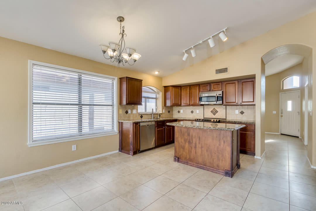 4610 East Swilling Road Phoenix, AZ 85050 - Photo 34 of 48 Listing_414636_Photo_35