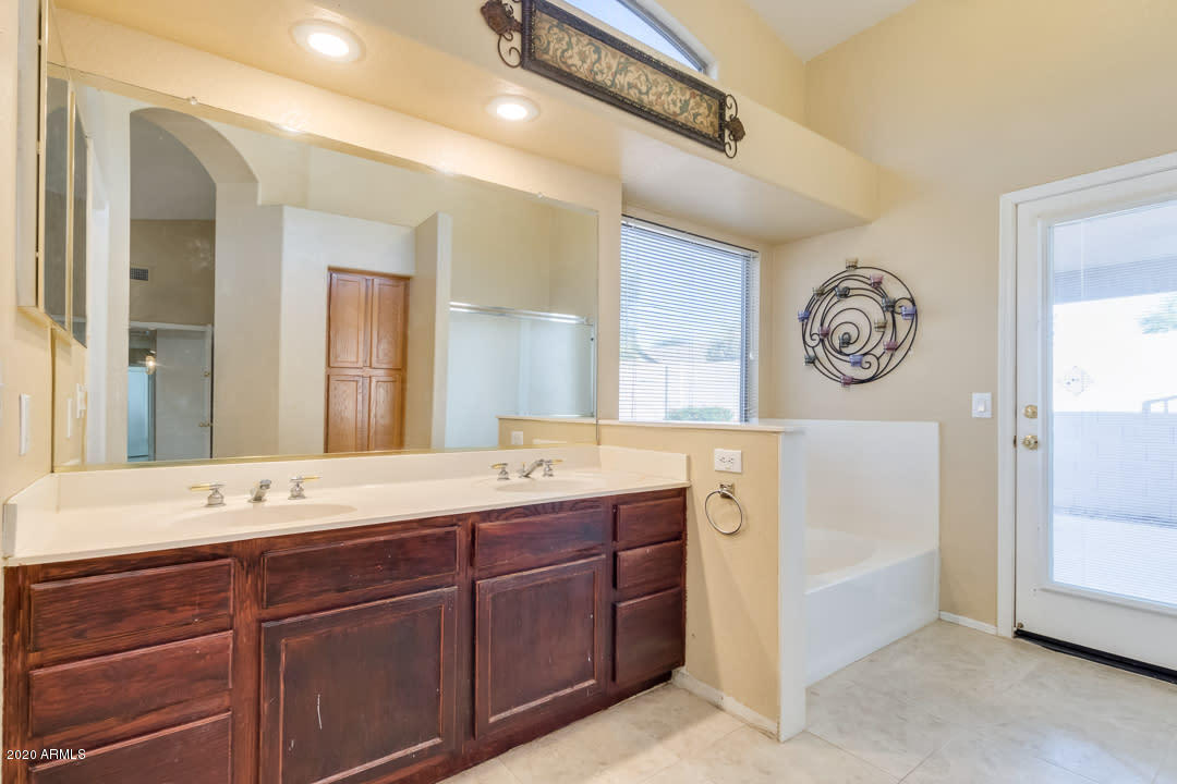 4610 East Swilling Road Phoenix, AZ 85050 - Photo 40 of 48 Listing_414636_Photo_41