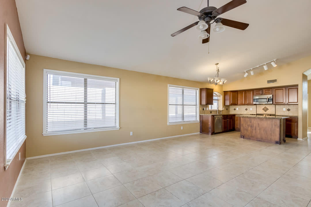 4610 East Swilling Road Phoenix, AZ 85050 - Photo 7 of 48 Listing_414636_Photo_7