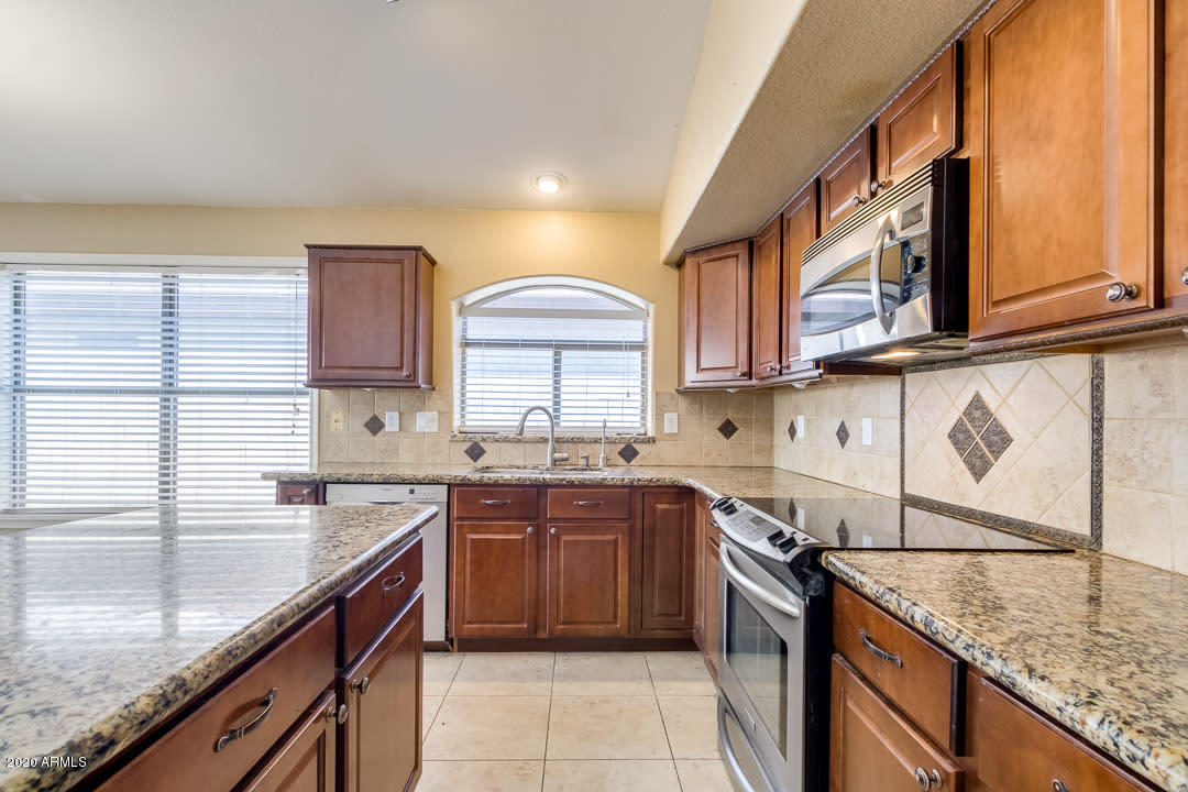 4610 East Swilling Road Phoenix, AZ 85050 - Photo 9 of 48 Listing_414636_Photo_9