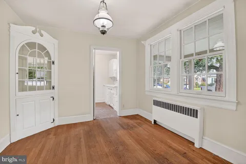 $725,000 | 702 McNeill Road, Silver Spring, MD 20910