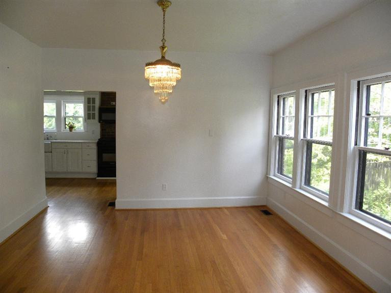 1116 Fincastle Road Lexington, KY 40502 - Photo 8 of 23 Photo 8