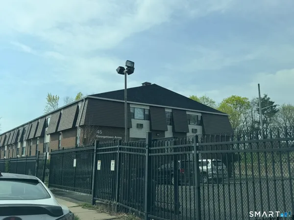 $134,000 | 45 Stevens Street, Unit 1D, Bridgeport, CT 06606