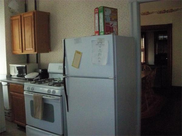 71-73 Holly Street Springfield, MA 01151 - Photo 16 of 17 Gallery Image 16