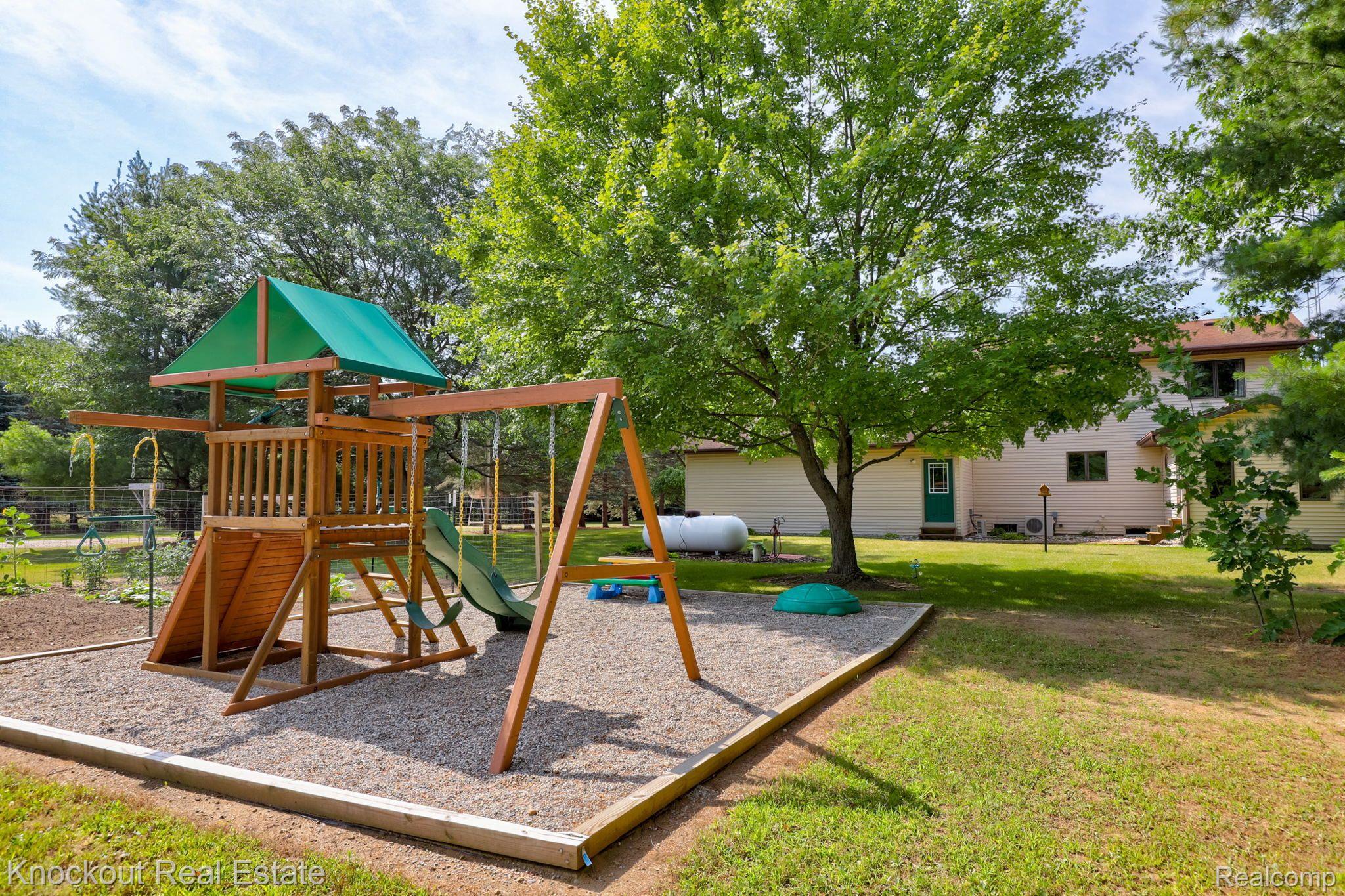 2315 East Bevens Road Caro, MI 48723 - Photo 54 of 97 Gallery Image 54