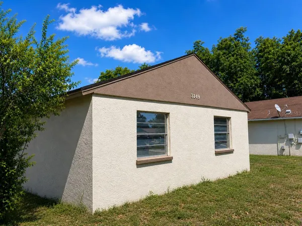 $1,595 | 3149 Huron Avenue, Oldsmar, FL 34677