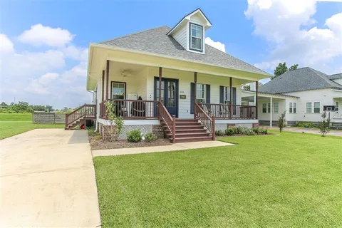 $235,000 | 2019 Barbe Street, Lake Charles, LA 70601
