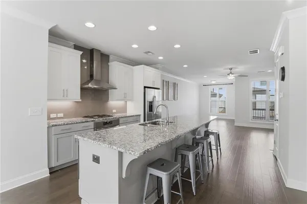 $460,000 | 2051 Glenview Park Circle, Duluth, GA 30097