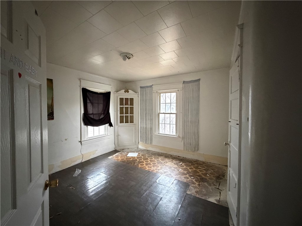 393 Grand Avenue Rochester, NY 14609 - Photo 13 of 17