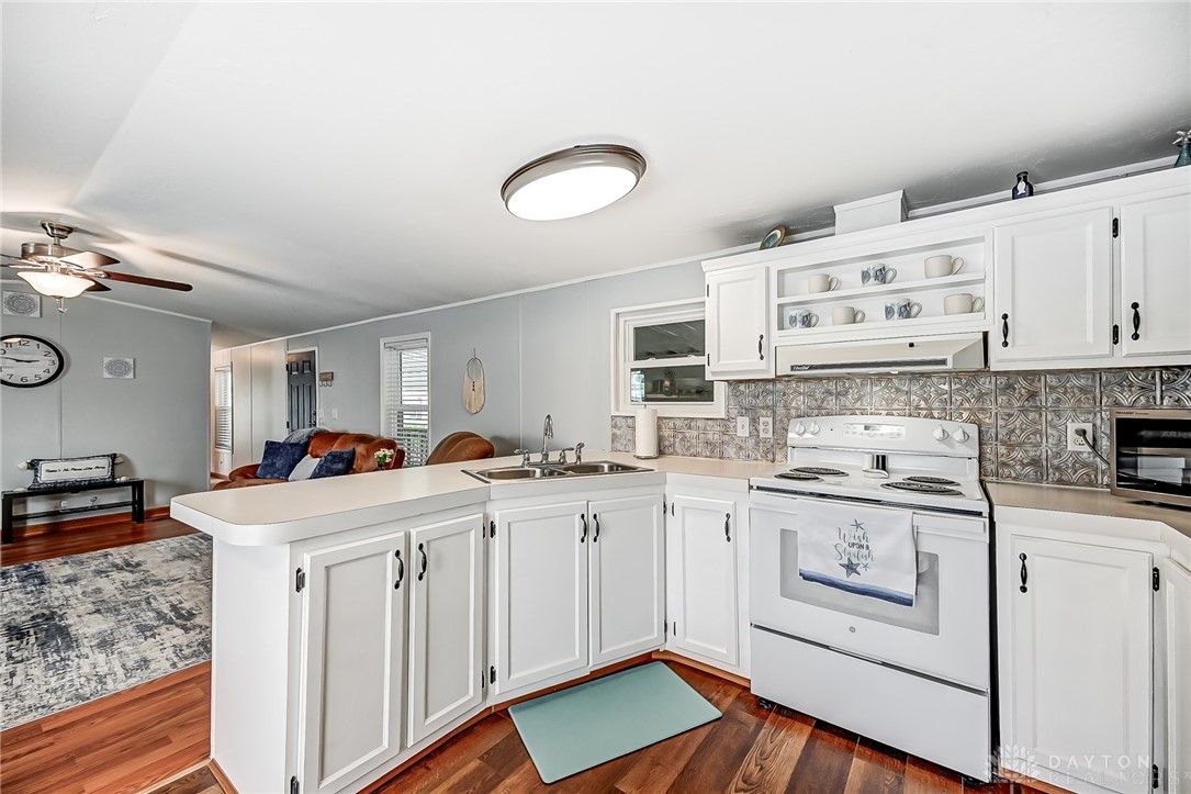 67 Cherry Lane Springfield, OH 45504 - Photo 13 of 33 Gallery Image 13