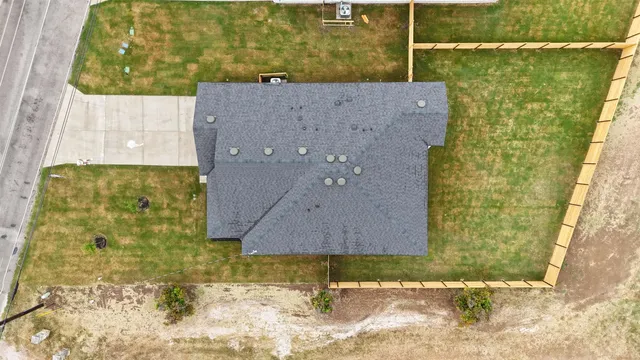 $2,800 | 1259 Pecan Valley Drive, Marble Falls, TX 78654