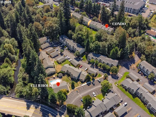 $290,000 | 13216 Northeast Salmon Creek Avenue, Unit R3, Vancouver, WA 98686