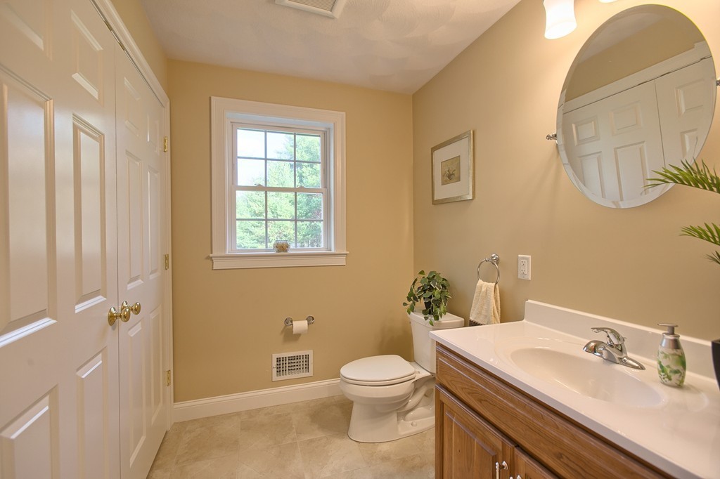 34 Concord Road Westford, MA 01886 - Photo 18 of 30 Gallery Image 18