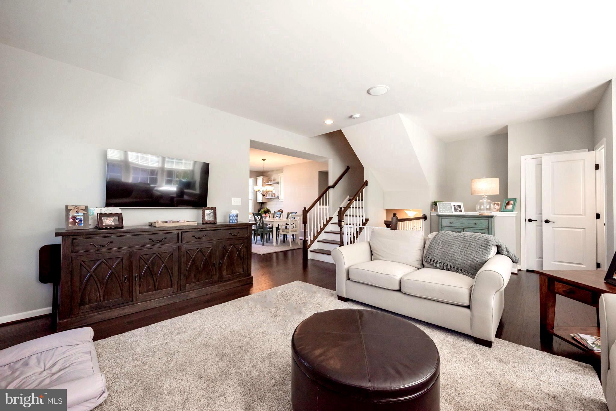 754 Stonehouse Way Hockessin, DE 19707 - Photo 3 of 23