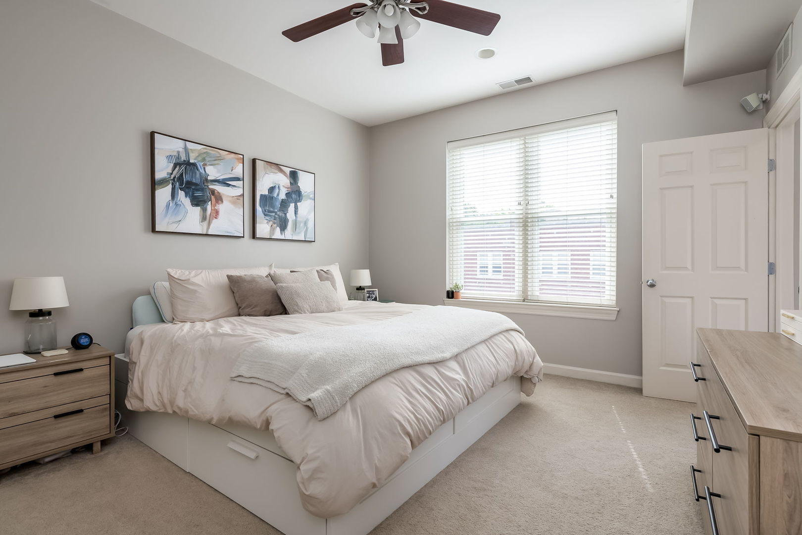 845 West Altgeld Street, Unit 3A Chicago, IL 60614 - Photo 19 of 24