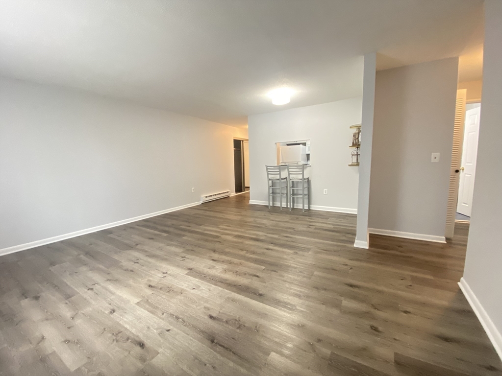 11 Weld Street, Unit 14 Framingham, MA 01702 - Photo 1 of 21
