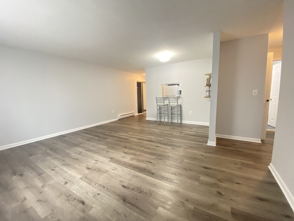 11 Weld Street, Unit 14 Framingham, MA 01702 - Photo 13 of 21