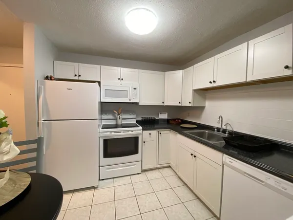 $289,800 | 11 Weld Street, Unit 14, Framingham, MA 01702