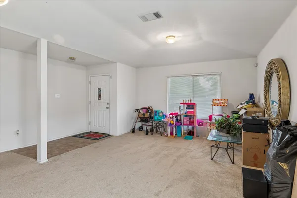 $399,000 | 408 Glen Valley Lane, Leander, TX 78641