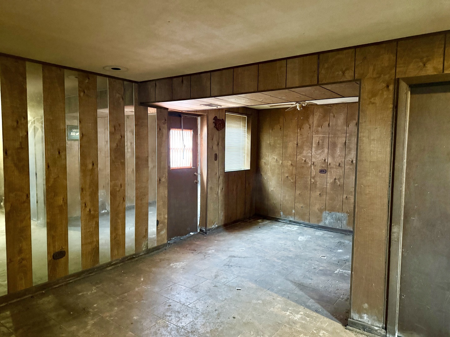 947 Maple Lane Bartlett, IL 60103 - Photo 14 of 18