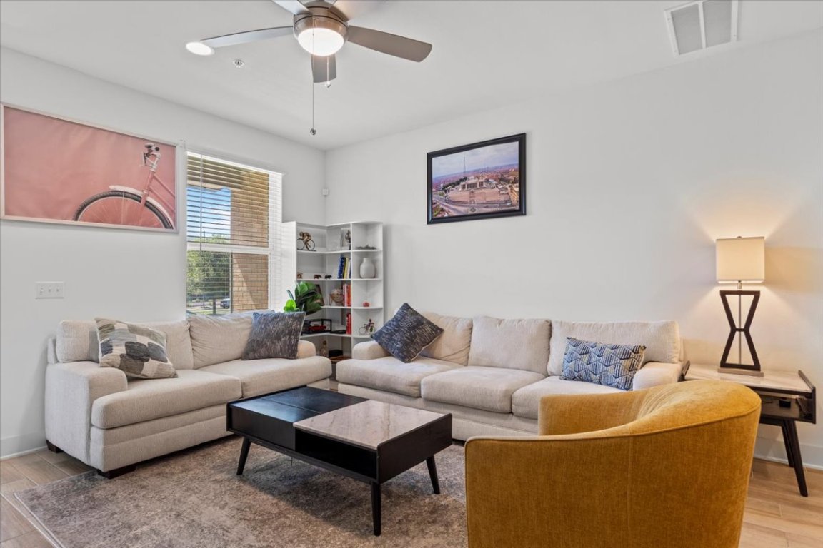 Living area ceiling fan