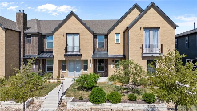 $3,400 | 2516 Simond Avenue, Unit D, Austin, TX 78723