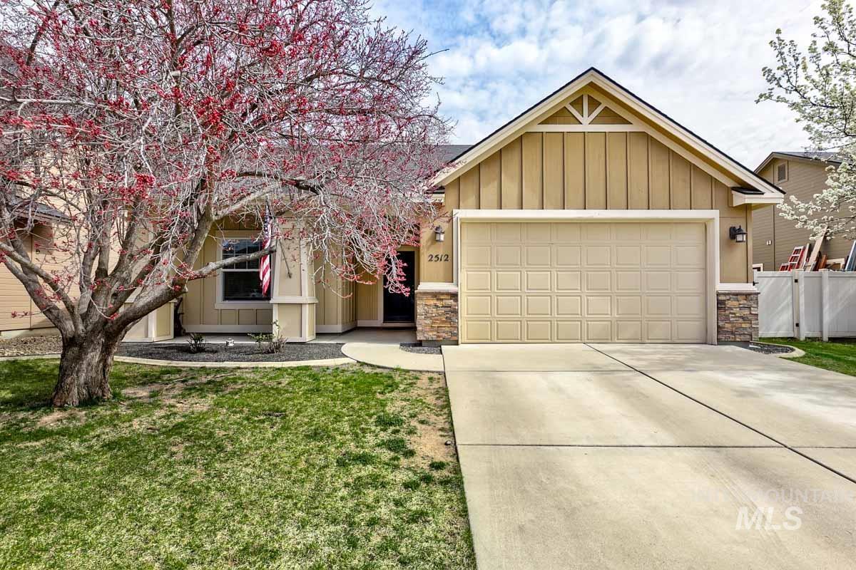 2512 North Tweedbrook Avenue Meridian, ID 83646 - Photo 1 of 1