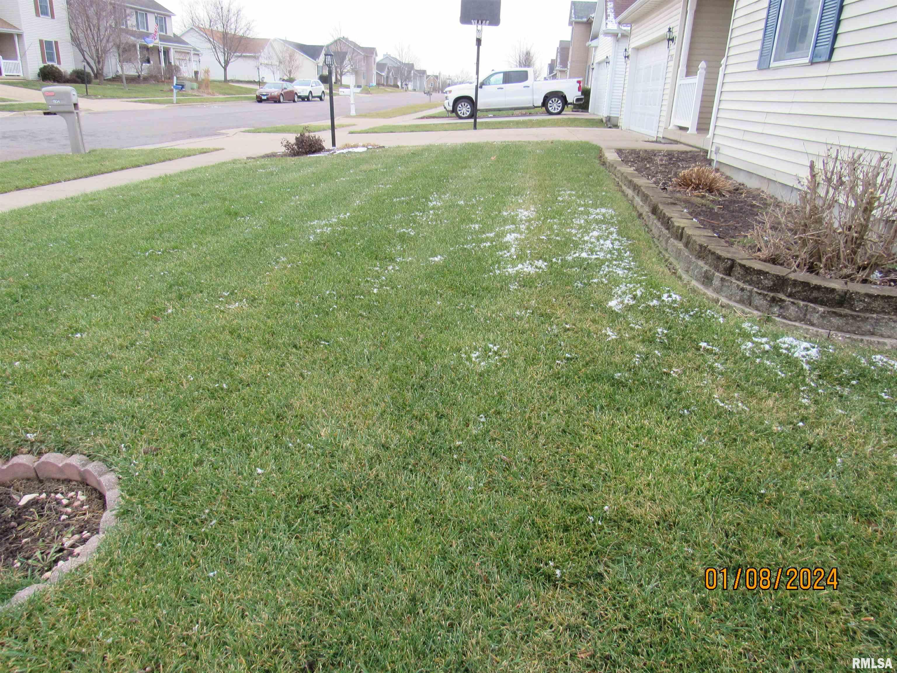 1934 Cobblestone Washington, IL 61571 - Photo 3 of 35