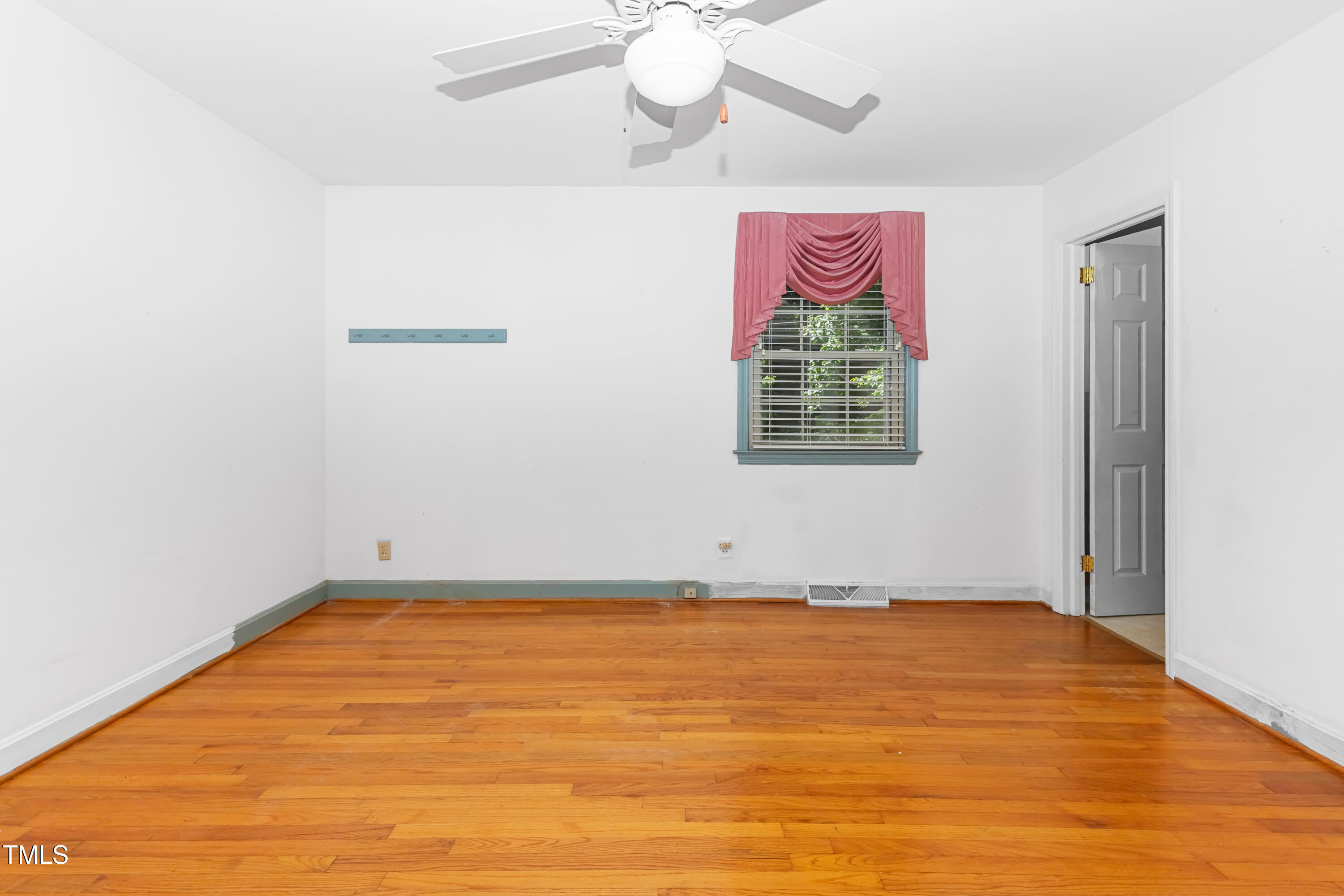 707 West Morris Circle Dunn, NC 28334 - Photo 16 of 29 _MG_1270