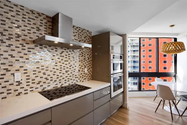 $1,599,000 | 1581 Brickell Avenue, Unit 506, Miami, FL 33129