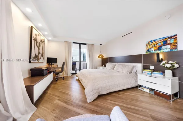 $1,599,000 | 1581 Brickell Avenue, Unit 506, Miami, FL 33129