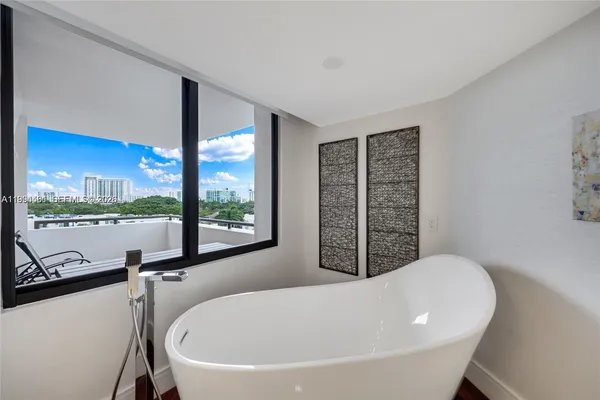 $1,599,000 | 1581 Brickell Avenue, Unit 506, Miami, FL 33129