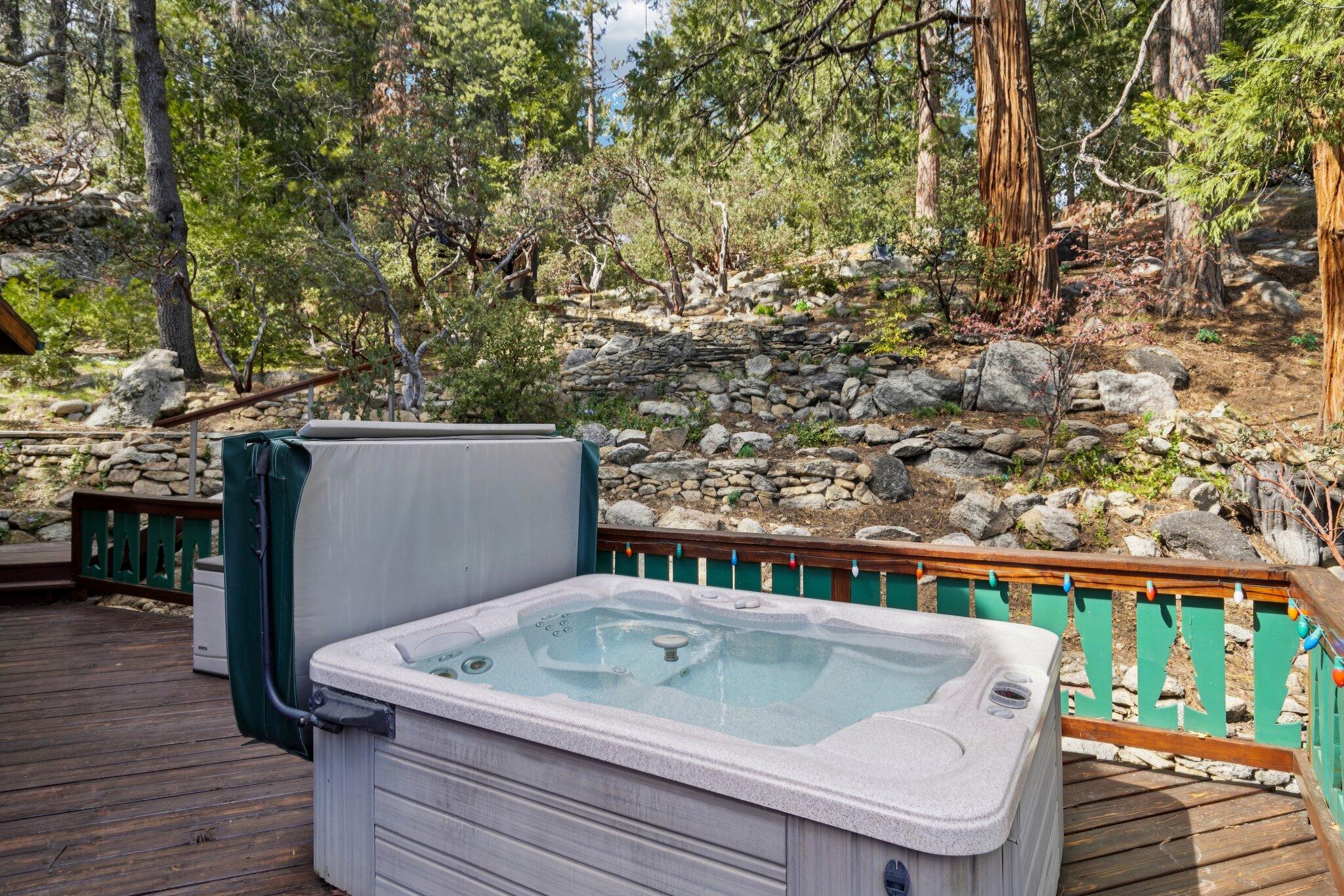 25361 Skyline Way Idyllwild, CA 92549 - Photo 29 of 42 a terrace of a house with outdoor seating